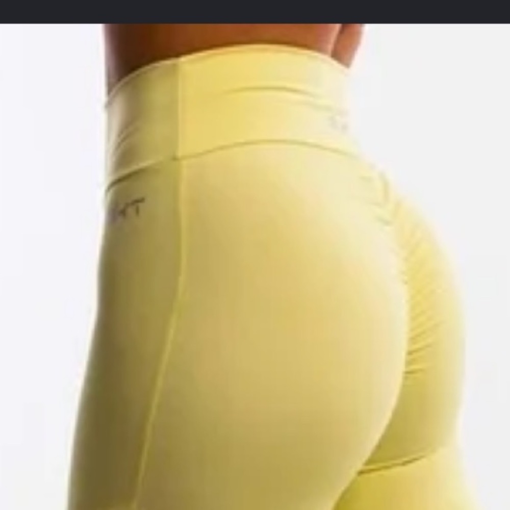 ECHT Force Scrunch Bike shorts Yellow like new Size L